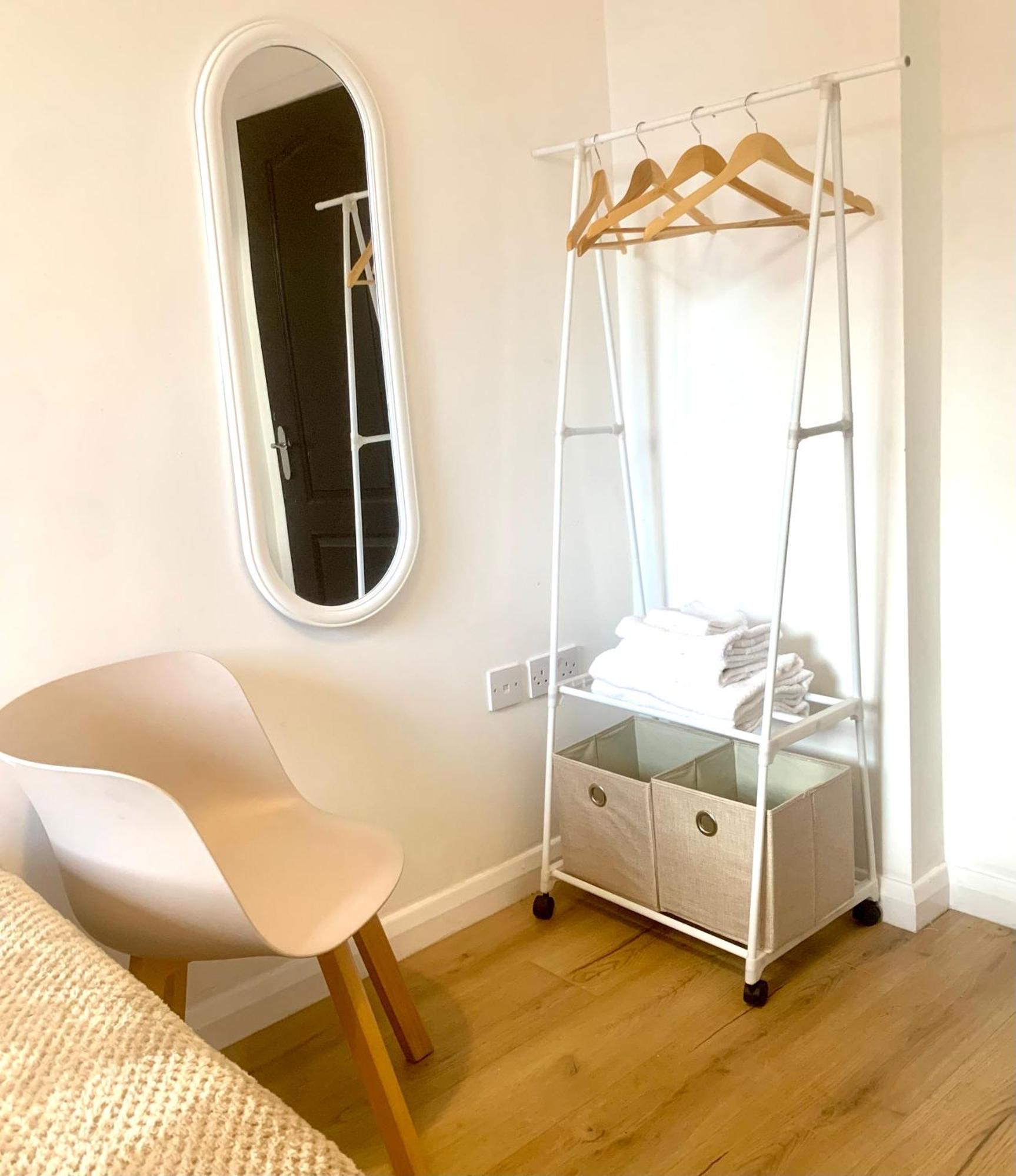 Large Stylish 3 Bedroom City Centre Apartment Free Secure Parking Liverpool Exterior photo